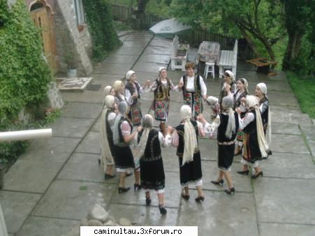 4 zile cu RAR - Iar fetele, cochetele, nu s-au lasat mai - retete traditionale redescoperite si imbunatatite